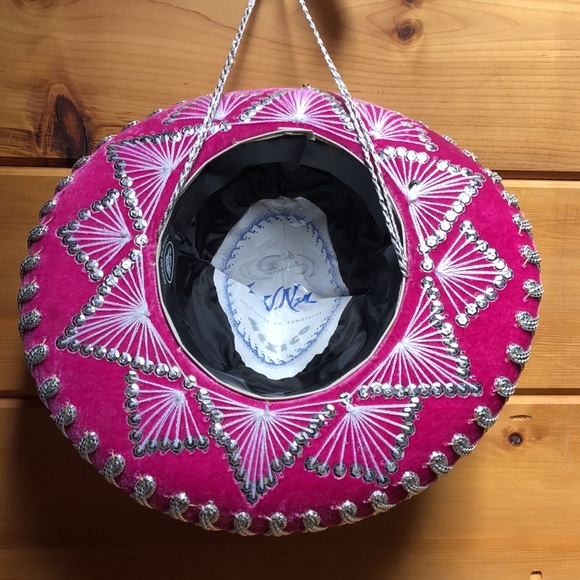 Luna Sombrero made in Mexico toddler child pink velvet silver embellishment - Picture 5 of 11
